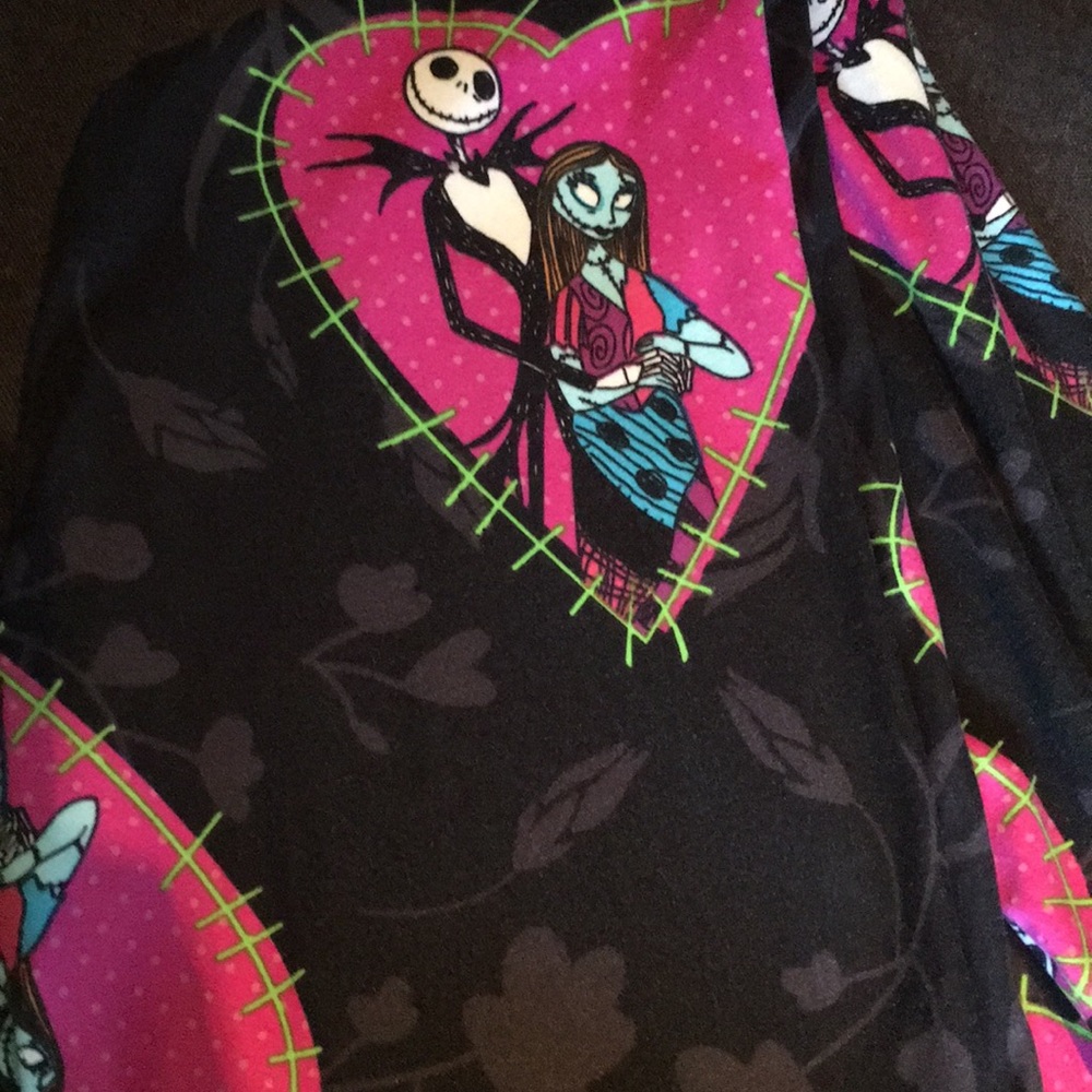 OS Nightmare Before Christmas Lularoe Leggings